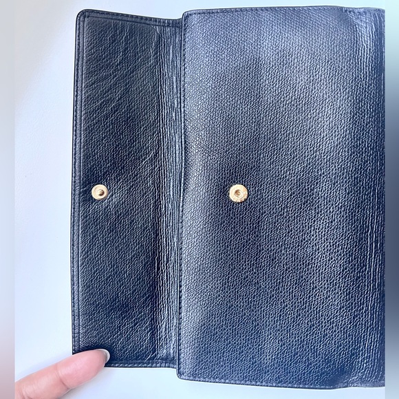 🔥CHANEL Leather Wallet - Picture 8 of 16